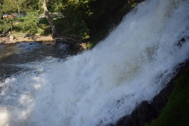 Belçika 'da şelaleler, Cascade de Coo