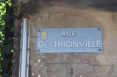 fsign, Rue de Thionville