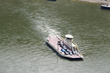 Ren feribotu Sankt Goar - Sankt Goarshausen