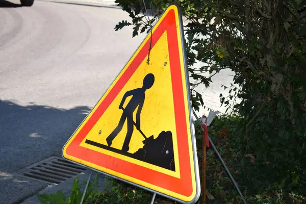 Yol çalışmaları için yol işaretleri