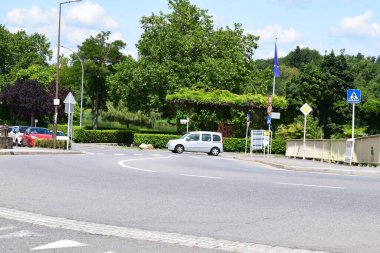 Almanya 'ya giden yol açık ve serbestken Schengen' de sınır ötesi yol