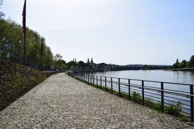 Deutsches Eck 'ten Koblenz' e kadar