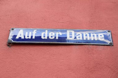 Sokak adı, Auf der Danne.