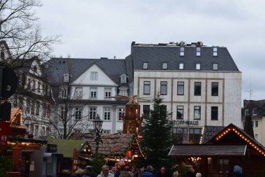 Koblenz şehrinin Noel kasabası.