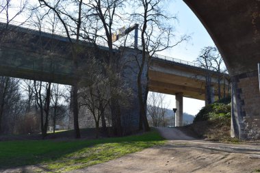 Ren nehri üzerindeki köprü.