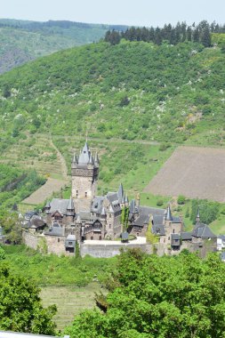 Mosel valley at Cochem with the Reichsburg clipart