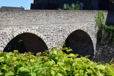 Güzel ortaçağ mimarisinin manzarası