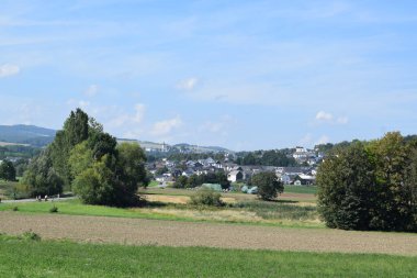 Brescia şehrinin tepesinden manzara