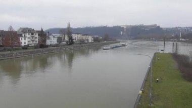 Koblenz 'deki Mosel gemisinde.