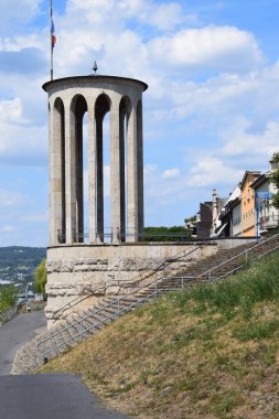 Pegelturm ile şehre bak