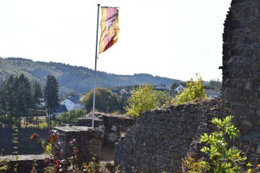 Virneburg Kalesi 'nin manzarası