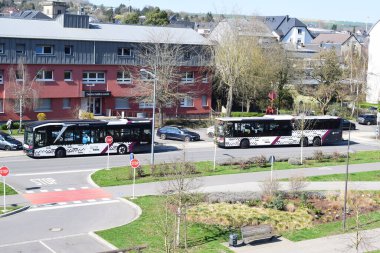 Lüksemburg 'da otobüsler, elektrik ve normal