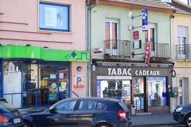 Fransa, Puttelange-aus-Lacs 'ın pitoresk şehri