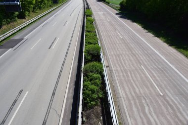 Yolun yukarısından otoyol manzarası