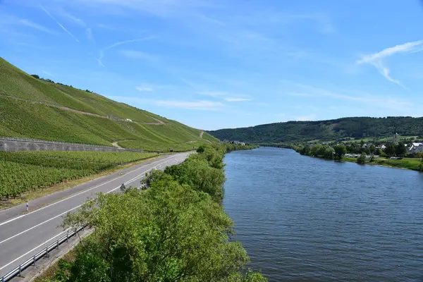 Güzel ortaçağ mimarisinin manzarası