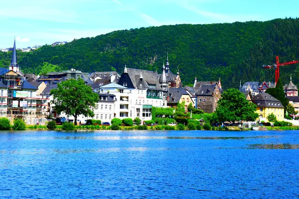 Mosel vadisinde Traben-Trarbach