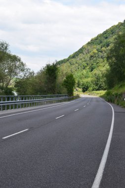 Yazın Mosel Vadisi Yolu