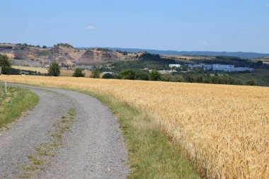 İtalya kırsalının manzarası.