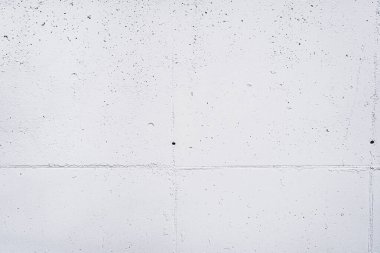 Yıpranmış Beyaz Beton Duvar dokusu Sütunlar ve çatlaklar