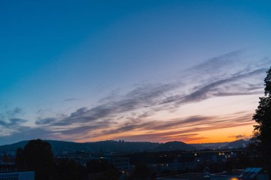 Epic Early Morning Sunrise Manzarası Arkaplanı