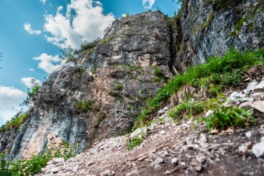 Güzel Via Ferrata Taş Dağı Tırmanma Duvarı