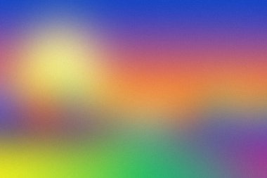 Bu resim, mavi, turuncu, sarı, yeşil ve mor renklerin bir gradyanı ile canlı bir soyut arkaplan sergiliyor. Kum tanecikli doku derinlik ve görsel ilgi ekler..