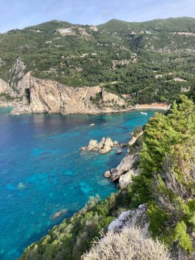 Yunanistan: 8 Ekim 2022: Korfu adasının manzarası. Binalar ve manzara. Eski Kale. 