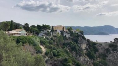 Yunanistan 'ın Korfu adasında Paleokastritsa Manastırı