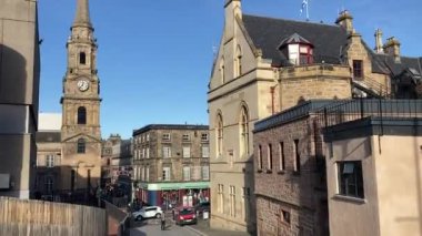 Inverness, İskoçya şehir merkezine bakın. İskoçya 'ya açılan kapı.