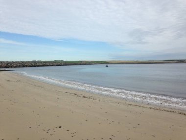 Scapa Flow, Holm Sound ve İskoçya 'daki Orkney Adaları' ndaki St. Marys Bay. Churchill Bariyeri. Birinci Dünya Savaşı Deniz Kuvvetleri