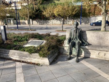 Kuzey İspanya, Santander 'deki heykel heykeli. Ünlü turistik mekan ve gezici mekan. Güneşli yaz günü.