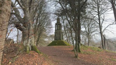 Maxwell Tapınağı - Eleanor Cross 1831. Kenmore, İskoçya 'daki Antik İskoç Anıtı. 