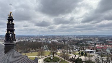 Jasna Gora Katedrali Kara Meryem Ana, Polonya Kraliçesi. Polonya 'nın Çek Cumhuriyeti. Meşhur dini hacılar için turistik bir yer.