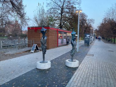 Wrocaw. Polonya 'nın Wroclaw şehrinin şehir manzarası. Polonya, ünlü sokak binaları yerleştirdi