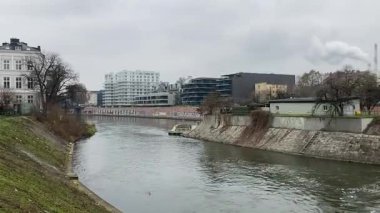 Wrocaw. Polonya 'nın Wroclaw şehrinin şehir manzarası. Polonya, ünlü sokak binaları yerleştirdi
