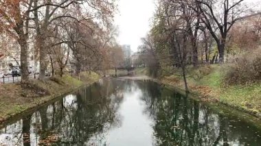 Wrocaw. Polonya 'nın Wroclaw şehrinin şehir manzarası. Polonya, ünlü sokak binaları yerleştirdi