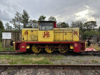 Keith ve Dufftown 'ın İskoçya' daki miras demiryolu. Eski trenler, manzaralı raylar ve kırsal cazibe seyahat, tarih ve ulaşım temaları için idealdir