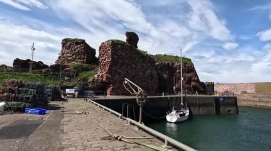 Dunbar. İskoç kostüm kasabası