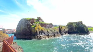 Dunbar. İskoç kostüm kasabası