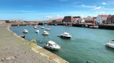 Dunbar. İskoç kostüm kasabası