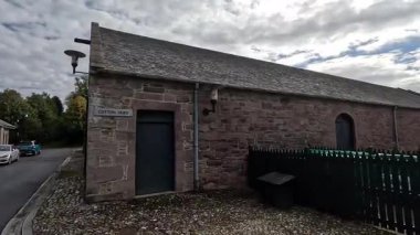 Perthshire 'daki River Tay' de 18. yüzyıldan kalma tarihi bir pamuk değirmeni olan Stanley Mills 'in büyüleyici görüntüleri korunmuş mimariyi ve endüstriyel mirasını gözler önüne seriyor..