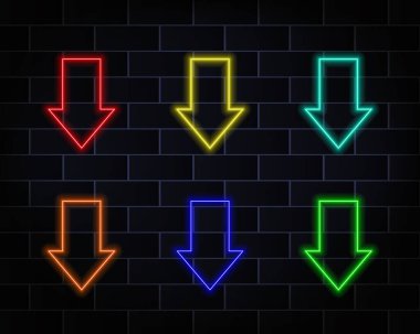 Yeşil burada neon ok. Karanlık arka planda ışık yön işareti. Vektör gerçekçi illüstrasyon. kırmızı, sarı, mavi, turuncu ve yeşil.