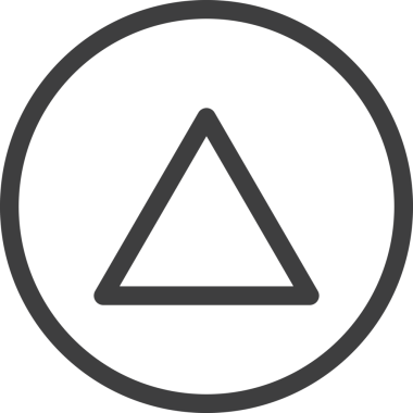 Siyah ve Beyaz Logo Simgesi PNG Biçimini Yükle. Web Sitesi Düğmesi, Mobil Uygulama Arayüzü, Dosya Aktarımı, Belge Paylaşımı, Bulut Depolama ve Veri Yedekleme için Minimalist Düz Tasarımlı Tek Renkli Ok Gönderme İşareti Grafiksel Elemanı