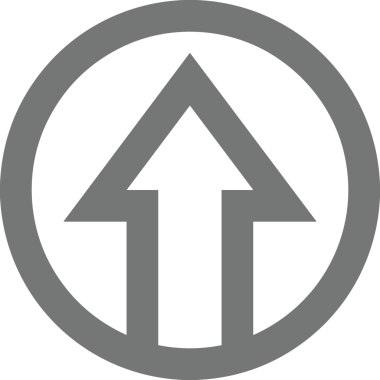 Siyah ve Beyaz Logo Simgesi PNG Biçimini Yükle. Web Sitesi Düğmesi, Mobil Uygulama Arayüzü, Dosya Aktarımı, Belge Paylaşımı, Bulut Depolama ve Veri Yedekleme için Minimalist Düz Tasarımlı Tek Renkli Ok Gönderme İşareti Grafiksel Elemanı