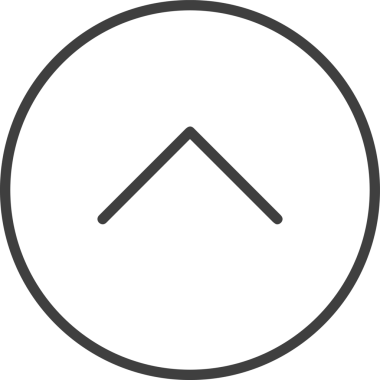 Siyah ve Beyaz Logo Simgesi PNG Biçimini Yükle. Web Sitesi Düğmesi, Mobil Uygulama Arayüzü, Dosya Aktarımı, Belge Paylaşımı, Bulut Depolama ve Veri Yedekleme için Minimalist Düz Tasarımlı Tek Renkli Ok Gönderme İşareti Grafiksel Elemanı