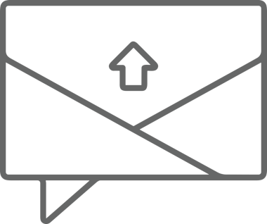 Siyah ve Beyaz Logo Simgesi PNG Biçimini Yükle. Web Sitesi Düğmesi, Mobil Uygulama Arayüzü, Dosya Aktarımı, Belge Paylaşımı, Bulut Depolama ve Veri Yedekleme için Minimalist Düz Tasarımlı Tek Renkli Ok Gönderme İşareti Grafiksel Elemanı