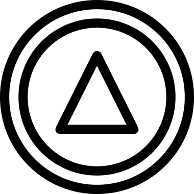 Siyah ve Beyaz Logo Simgesi PNG Biçimini Yükle. Web Sitesi Düğmesi, Mobil Uygulama Arayüzü, Dosya Aktarımı, Belge Paylaşımı, Bulut Depolama ve Veri Yedekleme için Minimalist Düz Tasarımlı Tek Renkli Ok Gönderme İşareti Grafiksel Elemanı