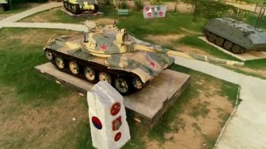 Amerikan Ordusu 1952 'de bu M47 tankını kullandı. Bu M47 tankı 1965 ve 1971 yıllarında Pakistan ve Hindistan savaşlarında kullanıldı - ABD bu tankı Pakistan 'a verdi. Rawalpindi.,