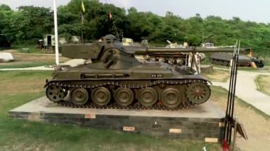 Amerikan Ordusu 1952 'de bu M47 tankını kullandı. Bu M47 tankı 1965 ve 1971 yıllarında Pakistan ve Hindistan savaşlarında kullanıldı - ABD bu tankı Pakistan 'a verdi. Rawalpindi.,