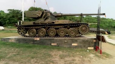 Amerikan Ordusu 1952 'de bu M47 tankını kullandı. Bu M47 tankı 1965 ve 1971 yıllarında Pakistan ve Hindistan savaşlarında kullanıldı - ABD bu tankı Pakistan 'a verdi. Rawalpindi.,